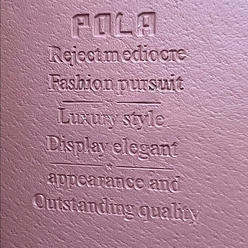 POLA luxury dusty